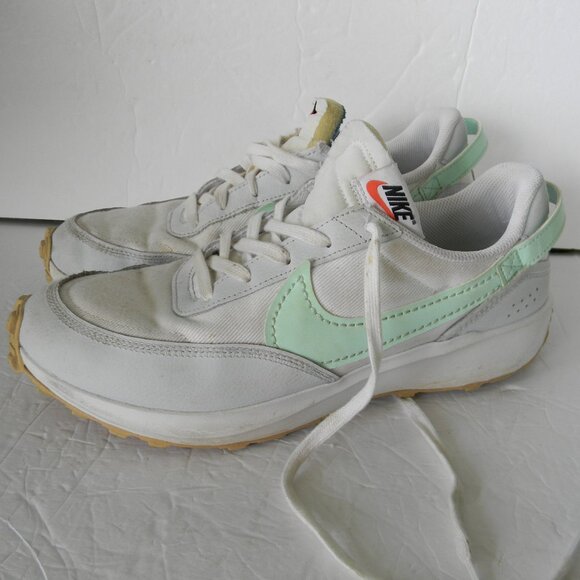 Nike Other - Nike Waffle Debut White Mint Foam Gum MEN'S SZ 9